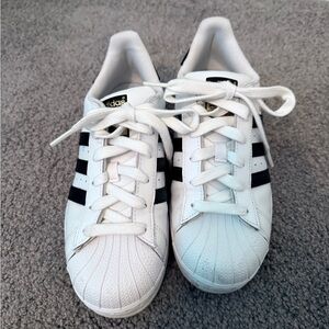 Classic Adidas Superstars 6.5 black and white
